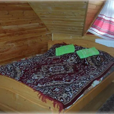 Hotel Boykivskiy Dvir Yasenitsa Zamkova