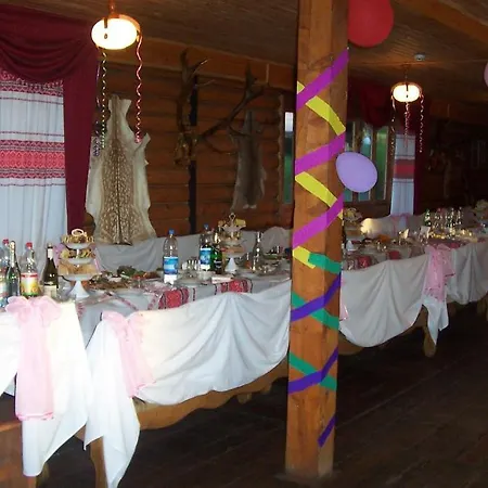 Boykivskiy Dvir Hotel Yasenitsa Zamkova