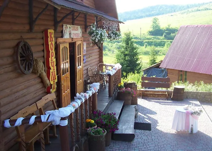 博弈基辅斯基酒店 酒店 Yasenitsa Zamkova